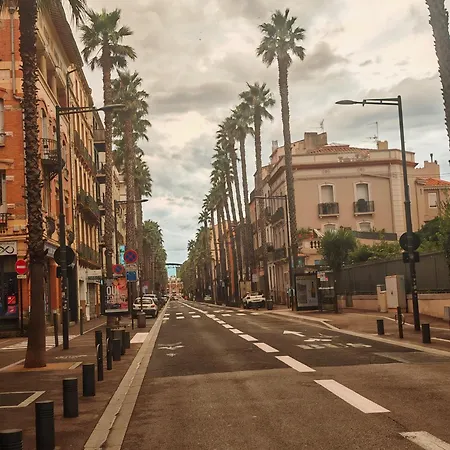 F1 220 Metre De La Gare Apartment